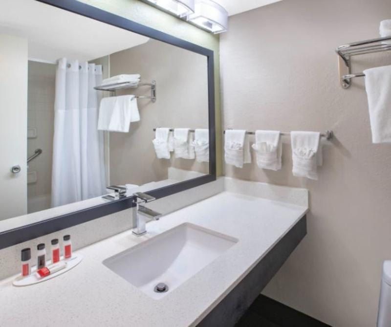 Hotel Baymont By Wyndham Grand Rapids Near Downtown Wyoming Zewnętrze zdjęcie